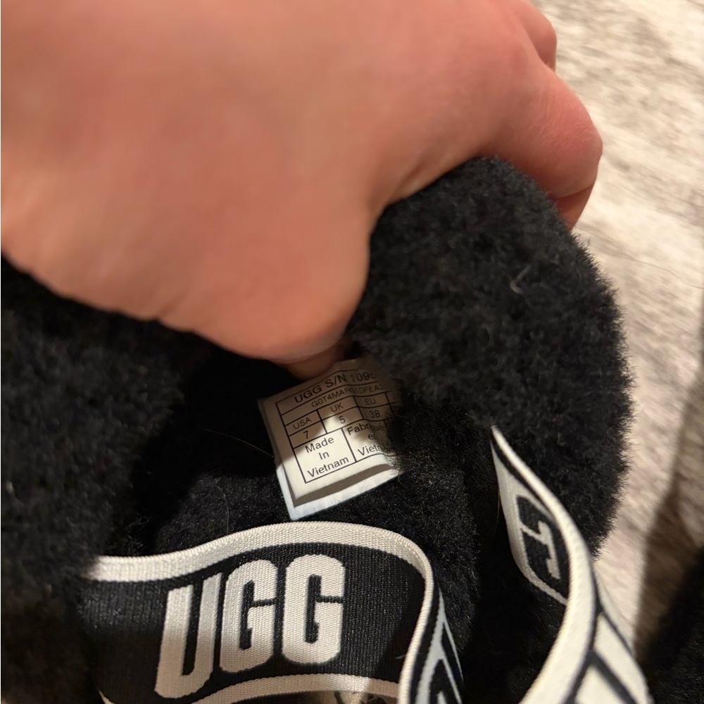 UGG Black Fluffy Slippers with Logo - Picture 3 of 3